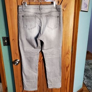 INC skinny curvy jeans 16